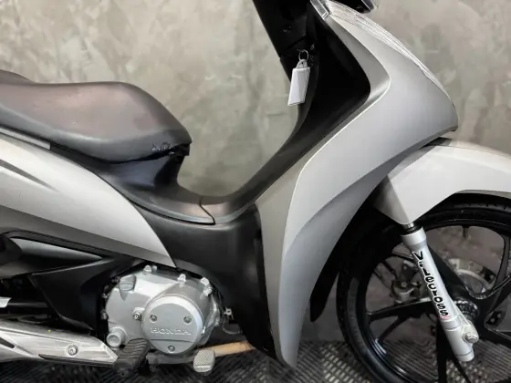 HONDA BIZ 125 EX 