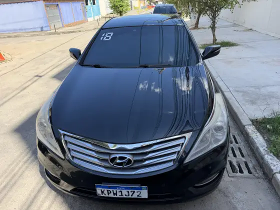 HYUNDAI AZERA 3.3 MPFI GLS SEDAN V6 24V GASOLINA 4P AUTOMÁTICO