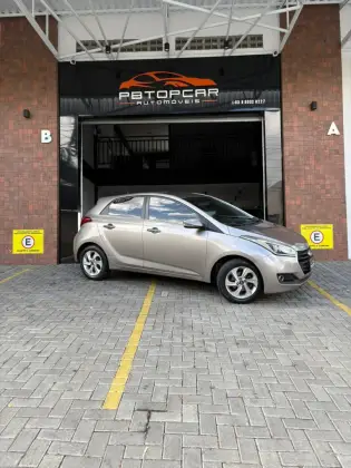 HYUNDAI HB20 1.6 PREMIUM 16V FLEX 4P AUTOMÁTICO