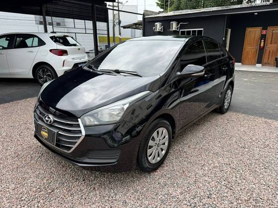 HYUNDAI HB20 1.0 COMFORT 12V FLEX 4P MANUAL