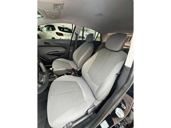 HYUNDAI-HB20-1.0 COMFORT 12V FLEX 4P MANUAL HYUNDAI-HB20-2017