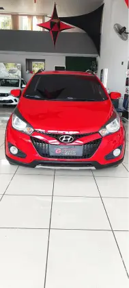 HYUNDAI HB20X 1.6 16V PREMIUM FLEX 4P AUTOMÁTICO HYUNDAI HB20X 1.6 16V PREMIUM FLEX 4P AUTOMÁTICO