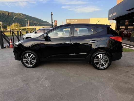 HYUNDAI-IX35-2016