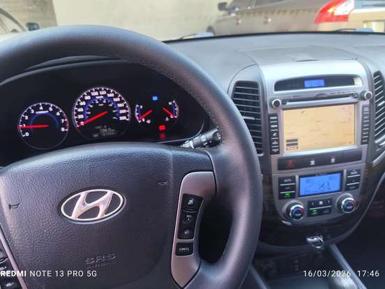 HYUNDAI-SANTA FÉ-2.4 MPI 2WD 16V GASOLINA 4P AUTOMÁTICO HYUNDAI-SANTA FÉ-2012