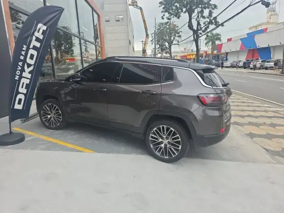 JEEP COMPASS 1.3 T270 TURBO FLEX LIMITED AT6 JEEP COMPASS 1.3 T270 TURBO FLEX LIMITED AT6