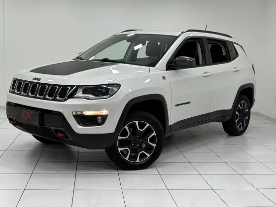 JEEP COMPASS 2.0 16V DIESEL TRAILHAWK 4X4 AUTOMÁTICO JEEP COMPASS 2.0 16V DIESEL TRAILHAWK 4X4 AUTOMÁTICO