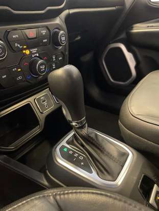 JEEP-RENEGADE-2021