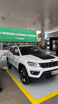 JEEP-COMPASS-2.0 16V DIESEL TRAILHAWK 4X4 AUTOMÁTICO JEEP-COMPASS-2017