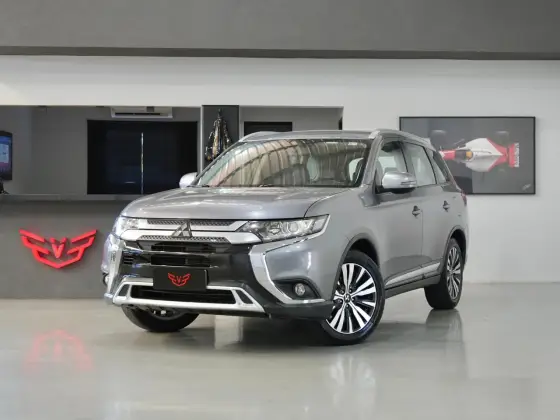 MITSUBISHI OUTLANDER 2.0 MIVEC GASOLINA HPE AUTOMÁTICO