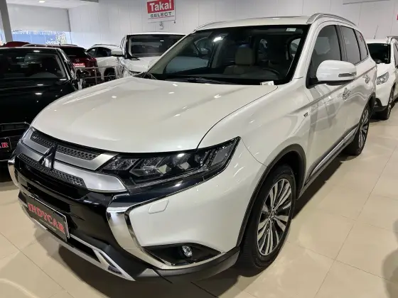 MITSUBISHI OUTLANDER 3.0 MIVEC V6 GASOLINA HPE-S AWD AUTOMÁTICO