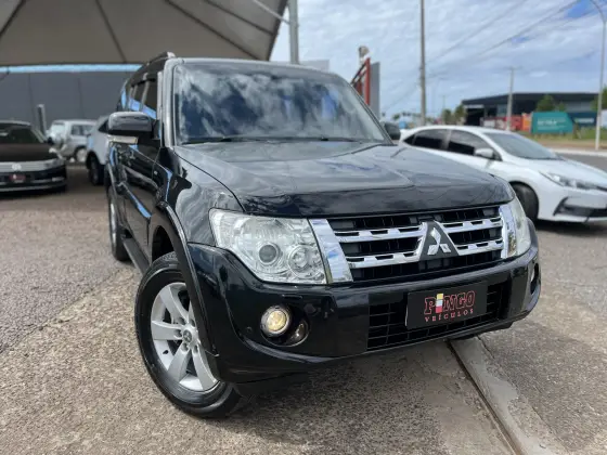 MITSUBISHI PAJERO FULL 3.2 HPE 4X4 16V TURBO INTERCOOLER DIESEL 4P AUTOMÁTICO