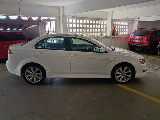 MITSUBISHI LANCER 2.0 16V GASOLINA 4P AUTOMÁTICO