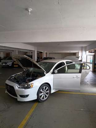 MITSUBISHI-LANCER-2.0 16V GASOLINA 4P AUTOMÁTICO MITSUBISHI-LANCER-2012