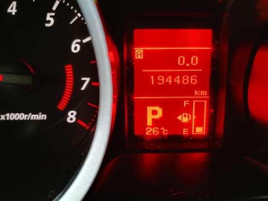 MITSUBISHI-LANCER-2.0 16V GASOLINA 4P AUTOMÁTICO MITSUBISHI-LANCER-2012