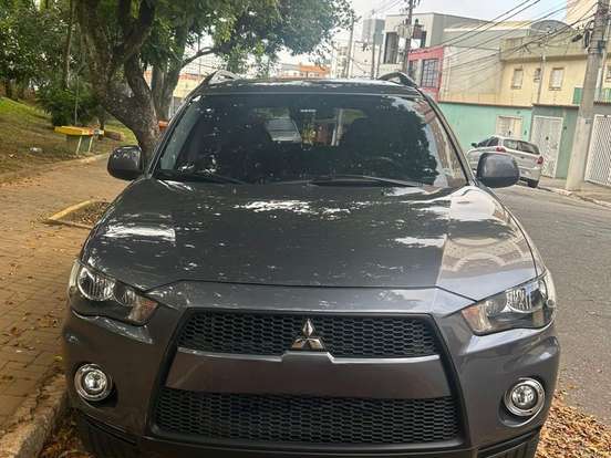 MITSUBISHI-OUTLANDER-2.0 16V GASOLINA 4P AUTOMÁTICO MITSUBISHI-OUTLANDER-2012