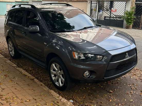 MITSUBISHI-OUTLANDER-2.0 16V GASOLINA 4P AUTOMÁTICO MITSUBISHI-OUTLANDER-2012