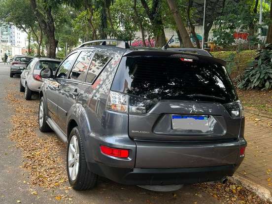 MITSUBISHI-OUTLANDER-2.0 16V GASOLINA 4P AUTOMÁTICO MITSUBISHI-OUTLANDER-2012