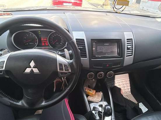 MITSUBISHI-OUTLANDER-2.0 16V GASOLINA 4P AUTOMÁTICO MITSUBISHI-OUTLANDER-2012
