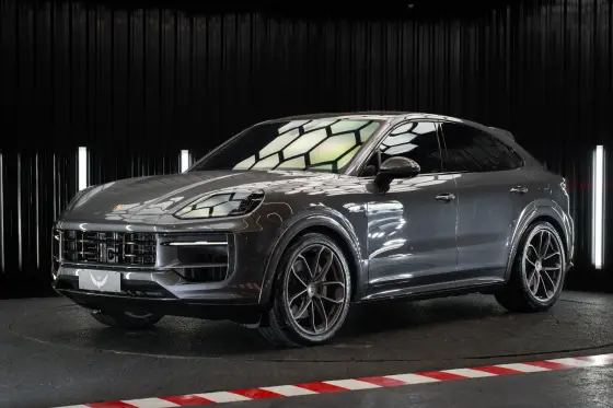 PORSCHE CAYENNE 3.0 V6 E-HYBRID COUPÉ AWD TIPTRONIC S