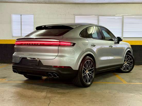 PORSCHE-CAYENNE-2024
