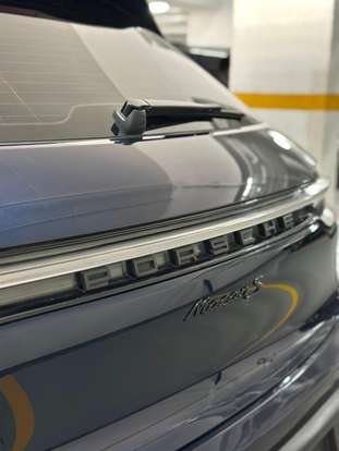 PORSCHE-MACAN-2022