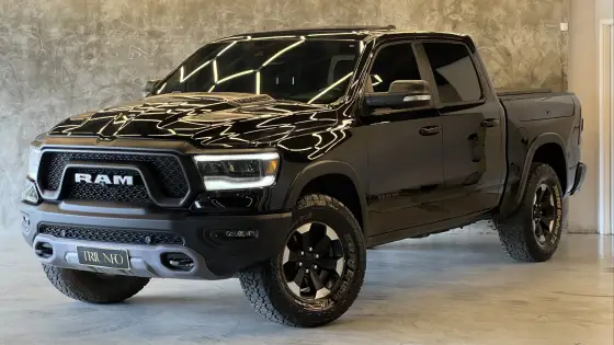 RAM 1500 5.7 V8 GASOLINA REBEL CD 4X4 AUTOMÁTICO RAM 1500 5.7 V8 GASOLINA REBEL CD 4X4 AUTOMÁTICO