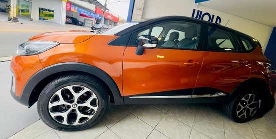RENAULT-CAPTUR-1.6 16V SCE FLEX INTENSE X-TRONIC RENAULT-CAPTUR-2017