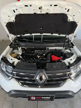 RENAULT-DUSTER-2023