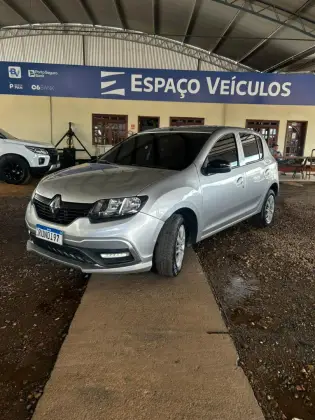 RENAULT SANDERO 1.0 12V SCE FLEX GT LINE MANUAL RENAULT SANDERO 1.0 12V SCE FLEX GT LINE MANUAL