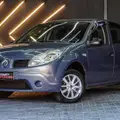 RENAULT SANDERO 1.0 EXPRESSION 16V FLEX 4P MANUAL RENAULT SANDERO 1.0 EXPRESSION 16V FLEX 4P MANUAL