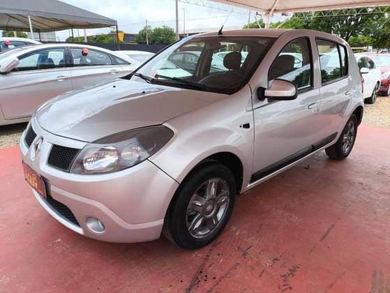 RENAULT SANDERO 1.6 AUTHENTIQUE 8V FLEX 4P MANUAL