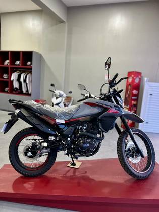 SHINERAY SHI 175S EFI 