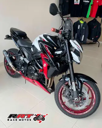 SUZUKI GSX-S750A 