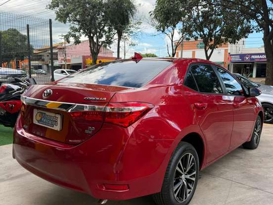 TOYOTA-COROLLA-2014