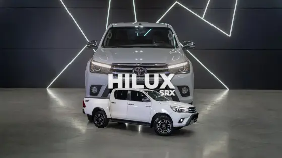 TOYOTA HILUX 2.8 SRX 4X4 CD 16V DIESEL 4P AUTOMÁTICO TOYOTA HILUX 2.8 SRX 4X4 CD 16V DIESEL 4P AUTOMÁTICO