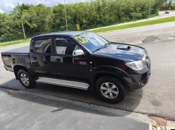 TOYOTA HILUX 3.0 SRV 4X4 CD 16V TURBO INTERCOOLER DIESEL 4P AUTOMÁTICO TOYOTA HILUX 3.0 SRV 4X4 CD 16V TURBO INTERCOOLER DIESEL 4P AUTOMÁTICO