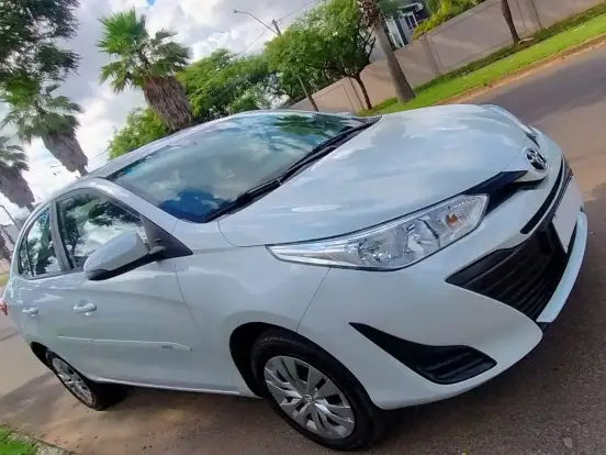 TOYOTA-YARIS-1.5 16V FLEX SEDAN XL LIVE MANUAL TOYOTA-YARIS-2021