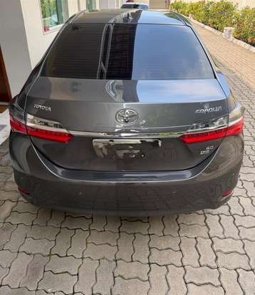 TOYOTA-COROLLA-2017