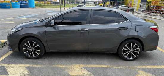 TOYOTA-COROLLA-2017