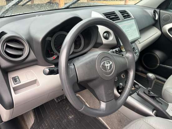 TOYOTA-RAV4-2.4 4X4 16V GASOLINA 4P AUTOMÁTICO TOYOTA-RAV4-2008