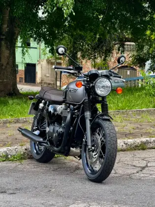 TRIUMPH BONNEVILLE T120 BLACK 1200 TRIUMPH BONNEVILLE T120 BLACK 1200