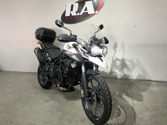 TRIUMPH TIGER 800XC 