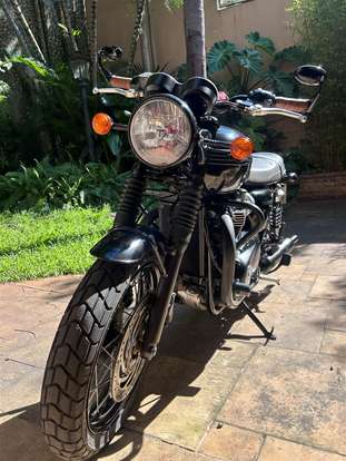 TRIUMPH-BONNEVILLE T120 1200-2017