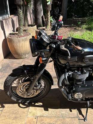TRIUMPH-BONNEVILLE T120 1200 TRIUMPH-BONNEVILLE T120 1200-2017