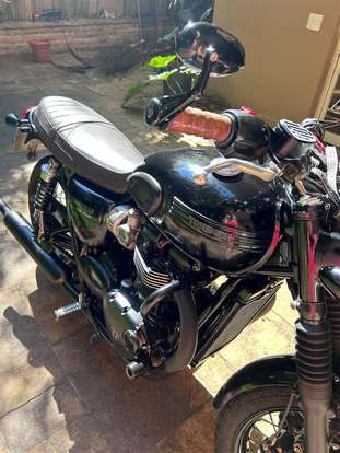 TRIUMPH-BONNEVILLE T120 1200 TRIUMPH-BONNEVILLE T120 1200-2017