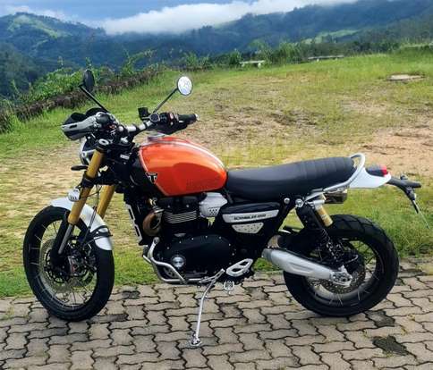 TRIUMPH-SCRAMBLER 1200 XE-2024