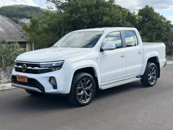 VOLKSWAGEN AMAROK 3.0 V6 TDI DIESEL HIGHLINE CD 4MOTION AUTOMÁTICO
