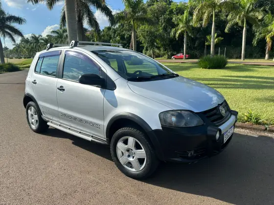 VOLKSWAGEN CROSSFOX 1.6 MI FLEX 8V 4P MANUAL
