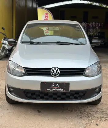 VOLKSWAGEN FOX 1.6 MI 8V FLEX 4P MANUAL VOLKSWAGEN FOX 1.6 MI 8V FLEX 4P MANUAL