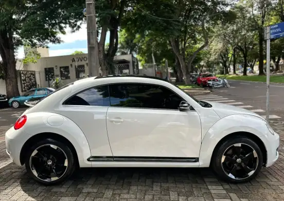 VOLKSWAGEN-FUSCA-2.0 TSI 16V GASOLINA 2P AUTOMÁTICO VOLKSWAGEN-FUSCA-2013
